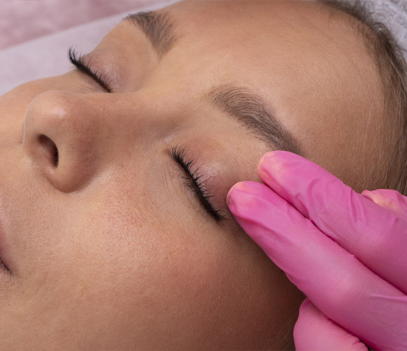 Permanent Make-up, Waxing, Microblading, Augenbrauen, Wipmern, Lidstrich, Lippen, Haare, Narben, Gesicht, dauerhaften kosmetischen T&auml;towierungen